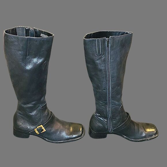 Vintage Etienne Aigner Idaho Boots - Picture 8 of 9